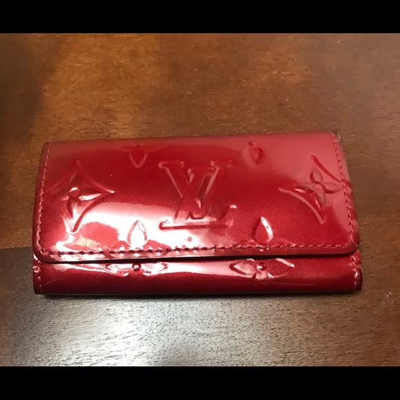 Louis Vuitton Accessories - Louis Vuitton 💯 Authentic